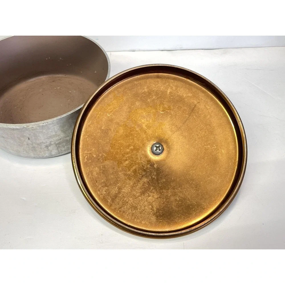 Vintage Regal Ware Quality Aluminum 6